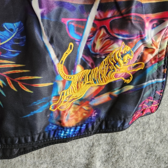 Ambush Muay Thai Shorts 3XL Horror Freddy Jason Scream Art Floral MMA Fighting - Picture 7 of 13